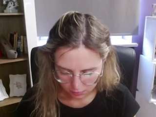 zoeyfancy from camsoda
