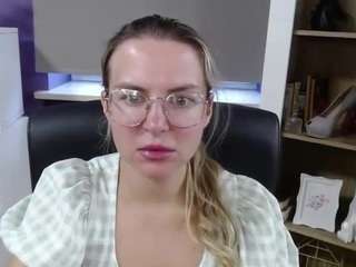  zoeyfancy chat room