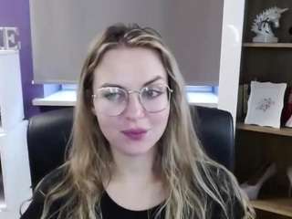 zoeyfancy webcam
