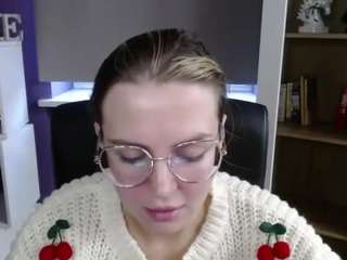 zoeyfancy from CamSoda is Freechat