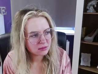 zoeyfancy Live Webcam on CamSoda