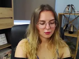 ZoeyFancy's Live Sex Cam Show