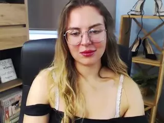 ZoeyFancy's Live Sex Cam Show