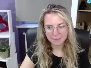 ZoeyFancy's Live Sex Cam Show
