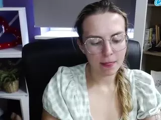 ZoeyFancy's Live Sex Cam Show