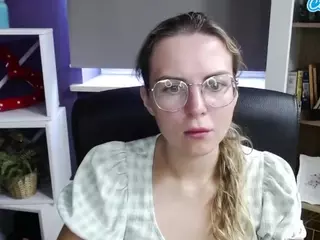 ZoeyFancy's Live Sex Cam Show