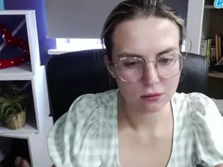 ZoeyFancy's Live Sex Cam Show