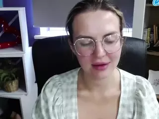 ZoeyFancy's Live Sex Cam Show