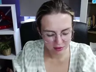 ZoeyFancy's Live Sex Cam Show