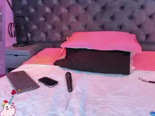 WinniferGonzalez's Live Sex Cam Show