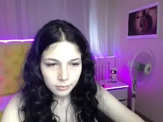LiyaFrench's Live Sex Cam Show