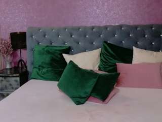 carlareys webcam model