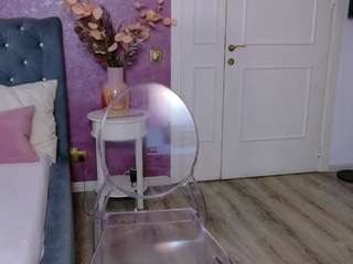 le modèle carlareys est en webcam porno dans un show sur le site camsoda, il possède les tags suivants: ahegao,amateur,wet,toys,thick,tattoos,spanking,spank,shaved-pussy,role-play,public,outside,oil,no smoking,no drinking,lush,lovense,lingerie,large tits,ass