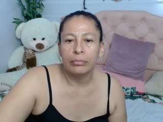 martina-miilf from CamSoda is Freechat