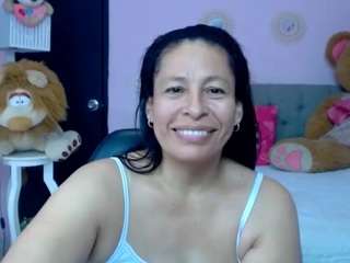 martina-miilf Live Webcam on CamSoda