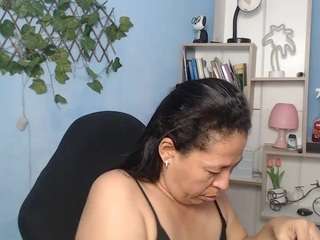 martina-miilf webcam model