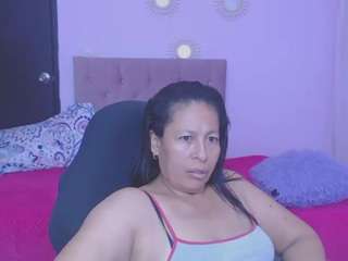 martina-miilf's CamSoda show and profile