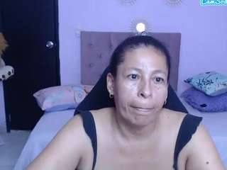 martina-miilf live cam profile