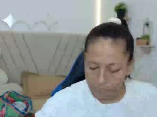 martina-miilf live cam preview