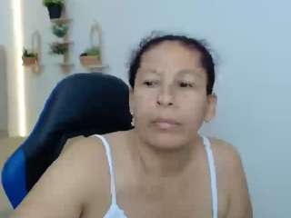 martina-miilf live cam preview