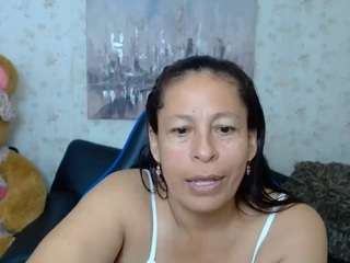 martina-miilf live cam preview