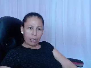 martina-miilf's Live Sex Cam Show