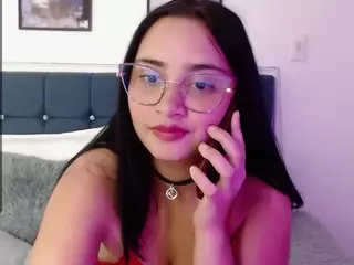 lizziedreams23's live chat room
