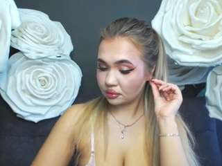 stacyyellig webcam