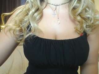 stacyyellig Live Webcam on CamSoda