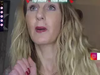 Alice's Live Sex Cam Show