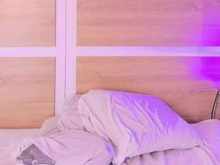 niickypurple live cam profile