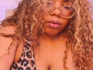 Live stream of niickypurple