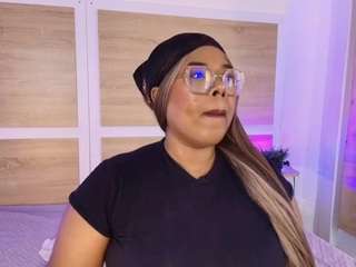 Your_big_ebony_goddess