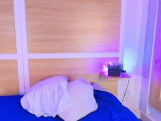 niickypurple live webcam show