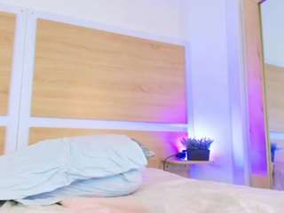Your_big_ebony_goddess live cam preview