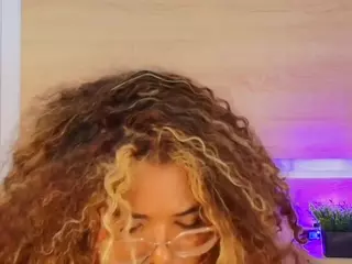 niickypurple's Live Sex Cam Show