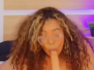 niickypurple's Live Sex Cam Show