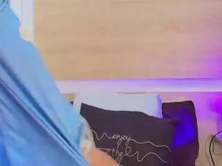 niickypurple's Live Sex Cam Show