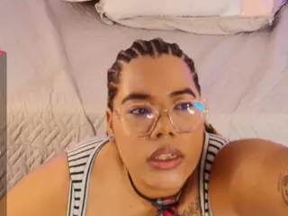 niickypurple's Live Sex Cam Show
