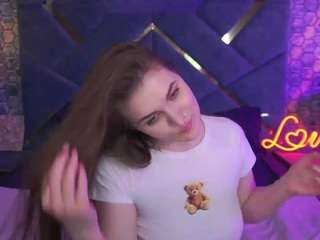 Live webcam model emmycharm on Soda Cams