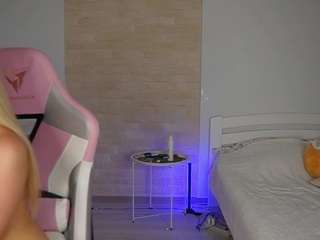 hairy pussy teen 18+