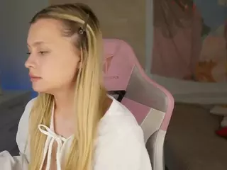 ellyary's Live Sex Cam Show