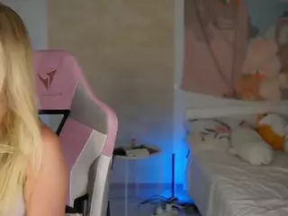 ellyary's Live Sex Cam Show