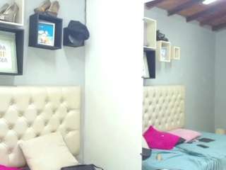  kiwi-nasty chat room