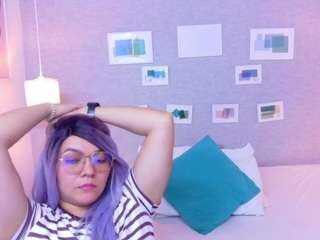 sally-harper Live Webcam on CamSoda