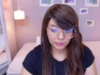 sally-harper webcam model