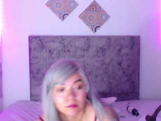 le modèle sally-harper est en webcam porno dans un show sur le site camsoda, il possède les tags suivants: amateur,feet,toys,tease,striptease,strip,squirt,spank,ohmibod,no smoking,lovense,fingers,ass,fetish,drinking,dildo,cum,cuckold,creampie,cowgirl