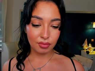  awesome-jolie chat room