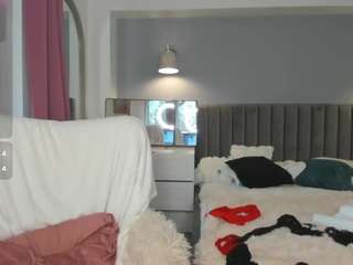 awesome-jolie webcam