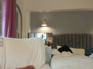 awesome-jolie webcam